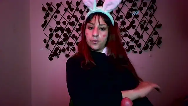 SpicyGirl77's cam snapshot