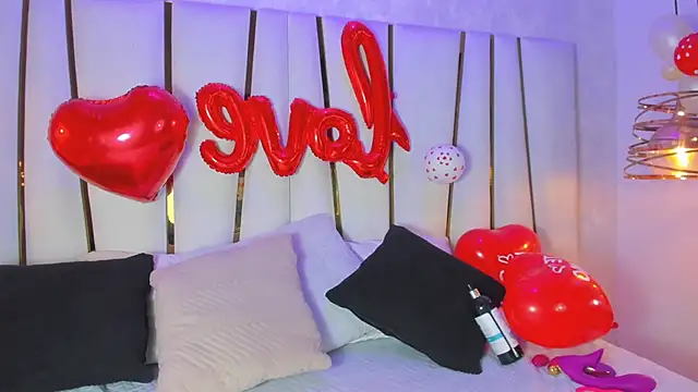 SofiaGlow_'s cam snapshot