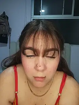 its_lauu_'s cam snapshot