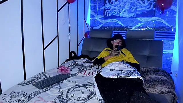 ELL_PBC live sex cam