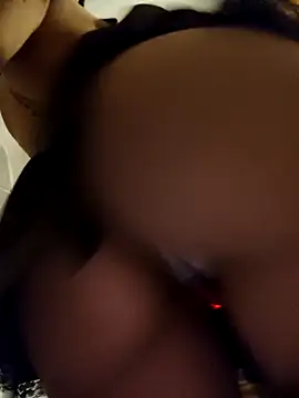 Pamwuw8's cam snapshot