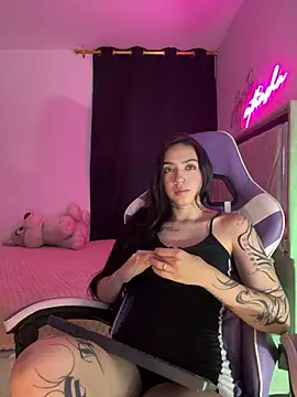 Moon11-'s cam snapshot