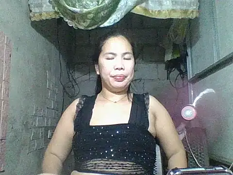 pinaysinglemommm's cam snapshot