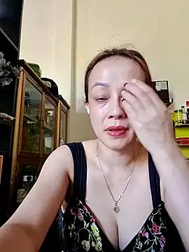 Baby-bigboobs2026's cam snapshot