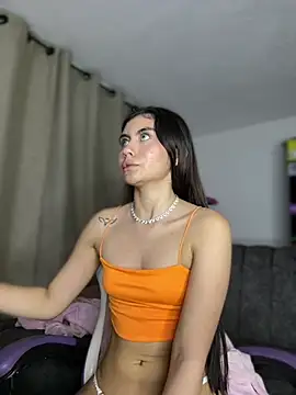 Stormi_th's cam snapshot