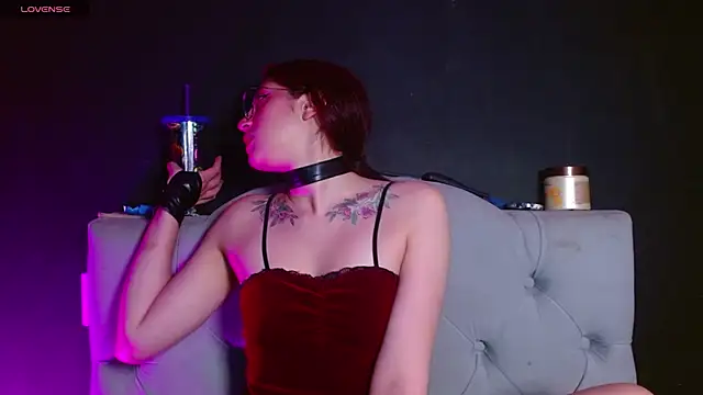 Red-moon1's cam snapshot