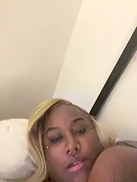 Cocomamii1's cam snapshot