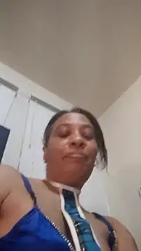 liteskinwifey_56's cam snapshot