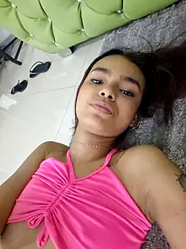 AlexandraMiller's cam snapshot