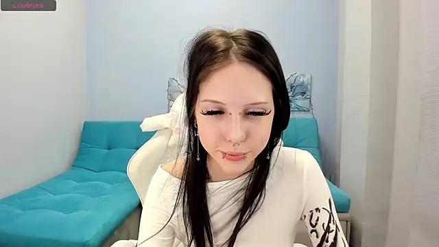 BlackCrown18's cam snapshot