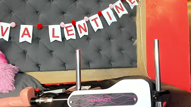 YayaHilton's cam snapshot