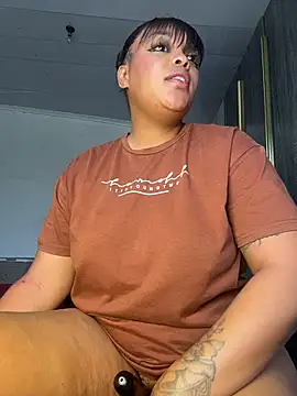 Iam-Sharifa live sex cam