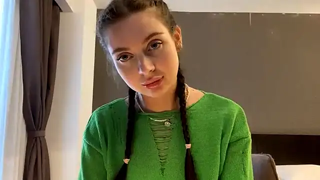 Kate_Nurofsen's cam snapshot