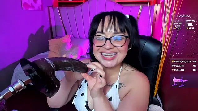 Rosie_jhons's cam snapshot