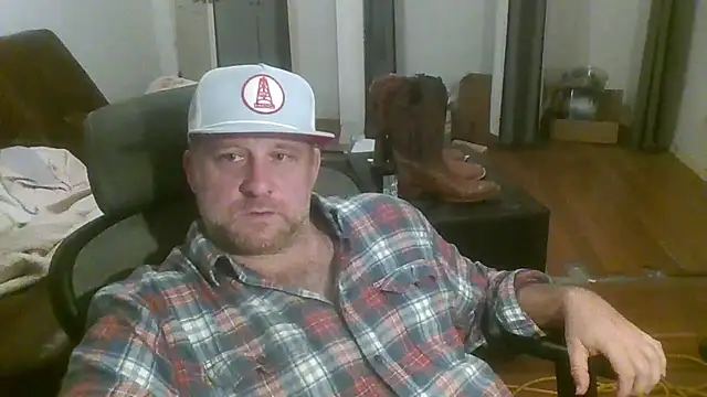 poundyouout69's cam snapshot