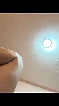 patbass7's cam snapshot