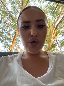 KiraSunshine's cam snapshot