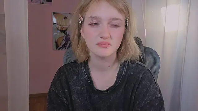 ELLIEJAY live sex cam