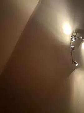 DILFiGuess1's cam snapshot