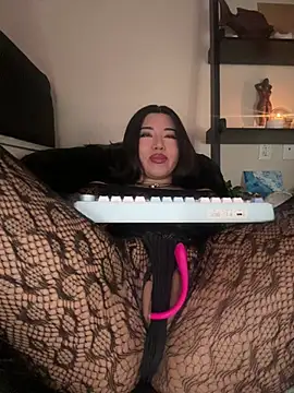 Amanita_Bloom's cam snapshot