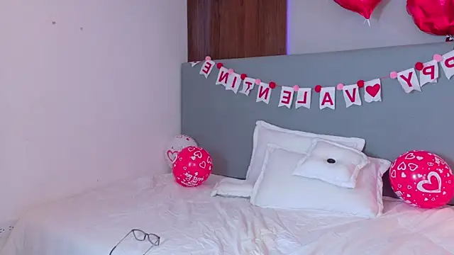 zarah_queen's cam snapshot