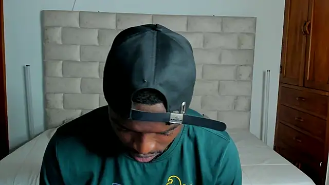 Dylan_Taylor live sex cam