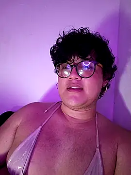 Alice2806 live sex cam