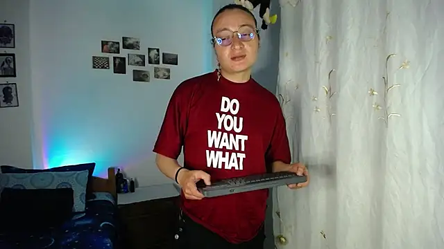 monkeywillwhite live sex cam