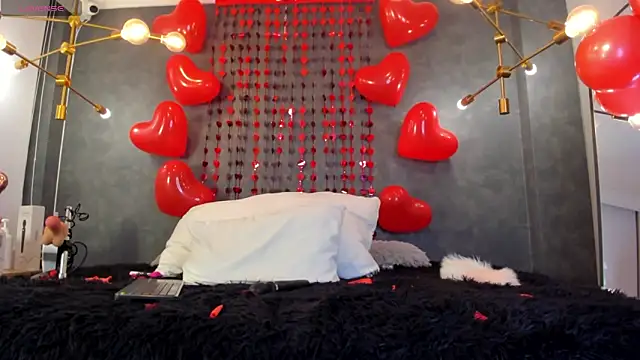 tiarha_18's cam snapshot