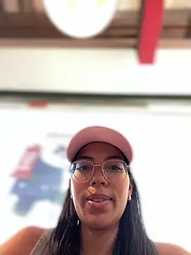 SheenaBrooke live sex cam