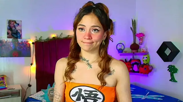 alisson_zafiro_'s cam snapshot