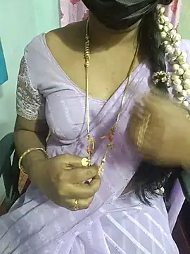 lolida69thamil's cam snapshot