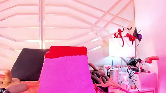 sophie-newton's cam snapshot