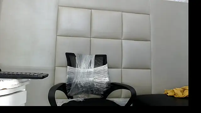 TonnyMarck live sex cam