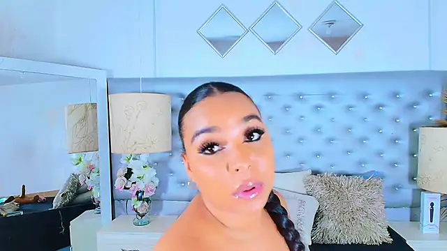 EileenBenzon's cam snapshot