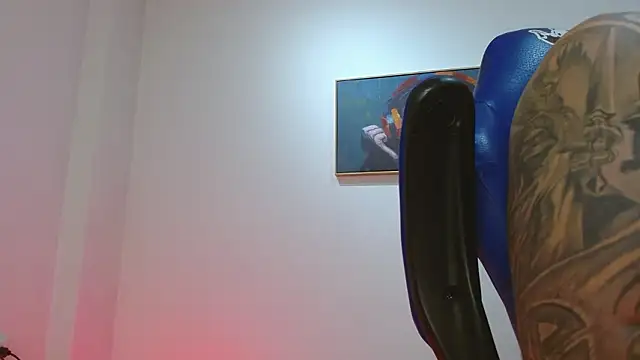 Joeysexx2 live sex cam