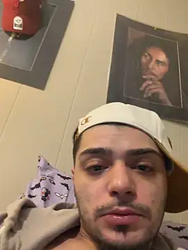 papiVilla23 live sex cam