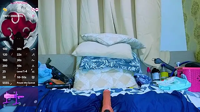 anya_weisz live sex cam