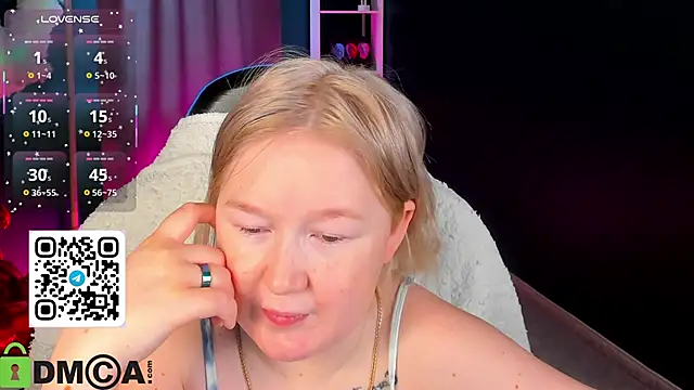 Sara_Robinson live sex cam