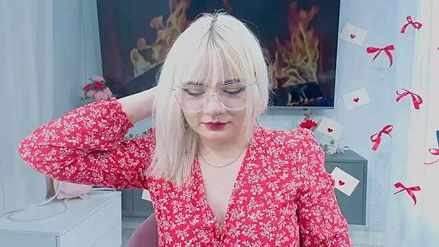 TawandaKerst's cam snapshot