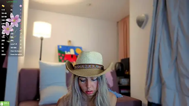 colette_e's cam snapshot