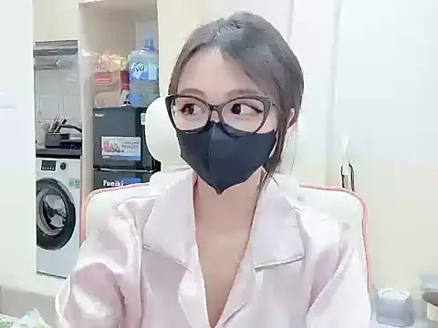 Yuyu-baobei live sex cam