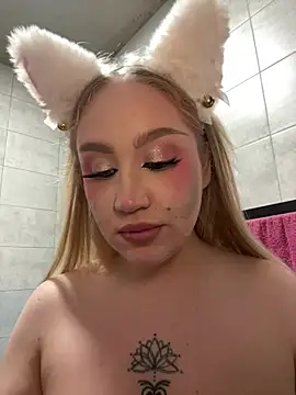 RollDollsi live sex cam