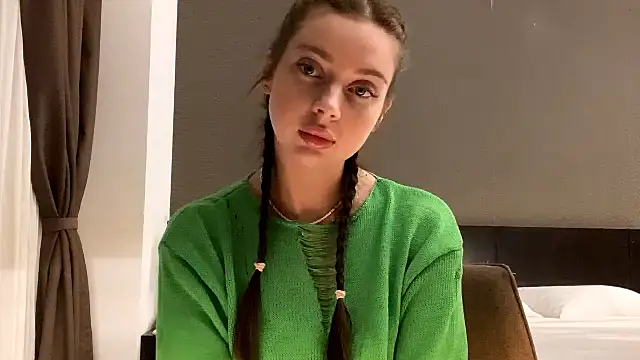 Kate_Nurofsen's cam snapshot