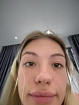 -Sexy_Barbie-'s cam snapshot