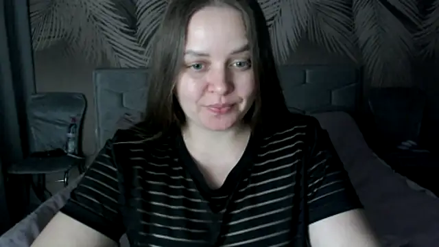 uliastar live sex cam