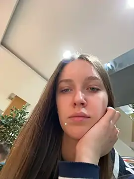 ElliRose live sex cam