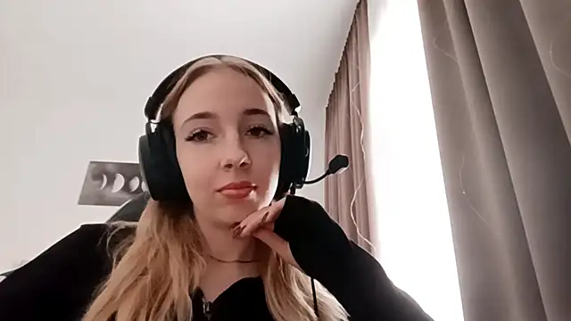 WackyNome's cam snapshot