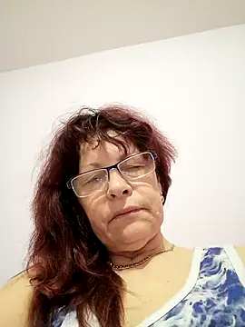 flymyrya123's cam snapshot