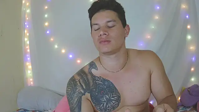 Eternalfuego live sex cam